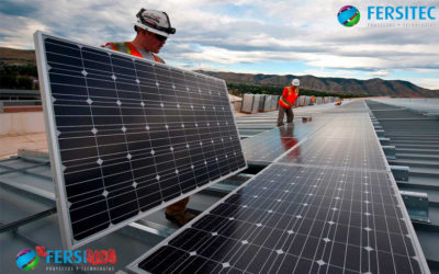 ¿Cómo limpiar y mantener placas solares?